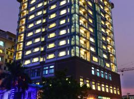 A picture of the hotel: Hotel Grand United - Ahlone Branch