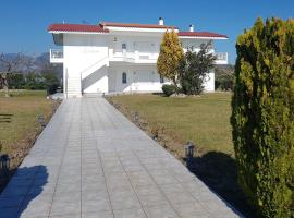 Hotel Photo: Silver villa Raches maisonette & Green