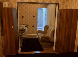 Zdjęcie hotelu: COMFORTABLE FLAT AT THE SECURE BUILDING