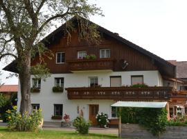 Hotel kuvat: Ferienzimmer Koglbergblick