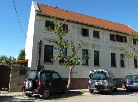 Fotos de Hotel: Vadászkürt Vendégfogadó