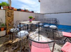 Хотел снимка: 6 bedrooms villa with private pool furnished terrace and wifi at Puebla de Don Rodrigo