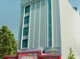 Hotel Hira Inn-10mins From Railway Station & Bus Station, hotel v mestu Allahābād
