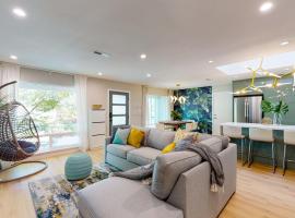 Hotel Photo: @ Marbella Lane - SJ Designer Home 3BR Ldry+P