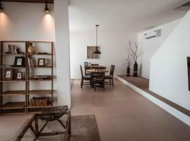 Flip Flop House, hôtel à Puerto Villamil