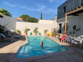 Hotel fotoğraf: Duplex indépendant avec accès piscine