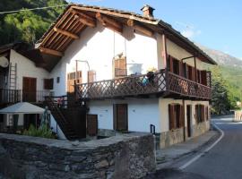 酒店照片: Tipica casa di montagna, nelle Valli di Lanzo