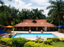 Ikara Hotel Campestre Villeta, hotell i Villeta