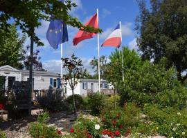 Hotel kuvat: CAMPING LE RUPE