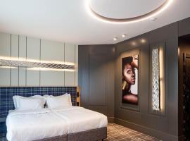 Бутик-отель Status, hôtel à Brest