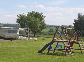 Hotel kuvat: Gosp. Agroturystyczne Stary Gaj