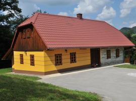 A picture of the hotel: Turistična kmetija Kunstek