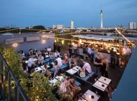Hotel AMANO Rooms & Apartments