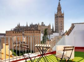 Foto di Hotel: Alianza Giralda Sky view by Valcambre