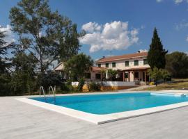 Hotel kuvat: La Casa del Ingles - Robledillo de la Jara