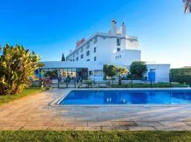 Hotel ibis Faro Algarve, hotel in Faro