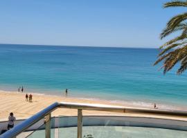 ホテル写真: SESIMBRA California Private Beach Front