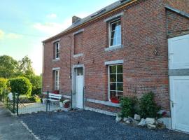 A picture of the hotel: Maison de campagne avec superbe vue panoramique!