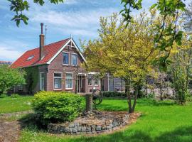 Zdjęcie hotelu: Awesome Home In Scharendijke With 6 Bedrooms And Wifi