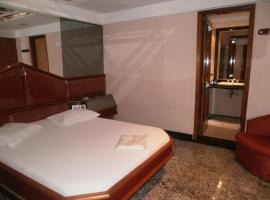 Hotel Photo: Te Adoro Hotel (Adult Only)