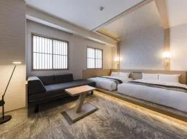 IAM HOTEL