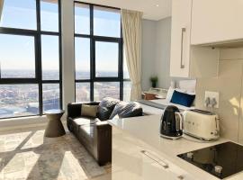 酒店照片: Urban Awe Apartment-iTowers 23rd Floor