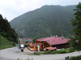 Faraksi Bungalow & Otel, hotel sa Uzungöl