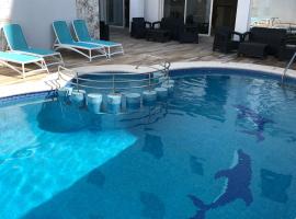 Hostal Rosalia, hotel v San Antonio