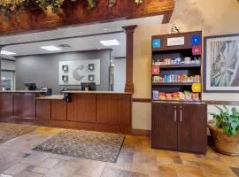 馬歇爾康福特茵套房酒店