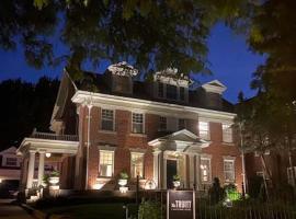 A picture of the hotel: The Truitt