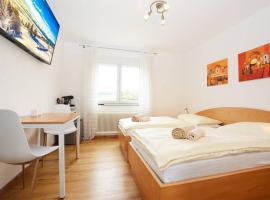 A picture of the hotel: Alpenblick - Modernes Apartment in Ruhelage