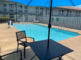 Quality Inn & Suites Tuscaloosa near University