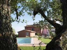 A picture of the hotel: PODERE IL QUADRO