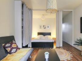 Hotel Photo: Nicely Decorated And Spacious Apt In Lyon