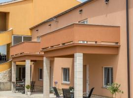 Hotel Photo: Apartman Joso 3