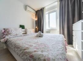 Hotel Photo: One bedroom high-tech style metro Minska