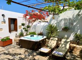 Hotel Photo: Avli Traditional Home with Private Jacuzzi