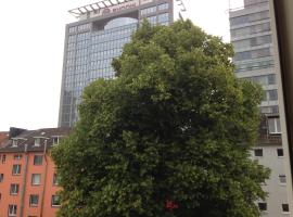 A picture of the hotel: Schönes Apartment in Essen