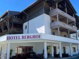 Hotel Berghof, hotel in Sonnenalpe Nassfeld
