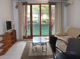 Ξενοδοχείο φωτογραφία: Giono Furnished flat