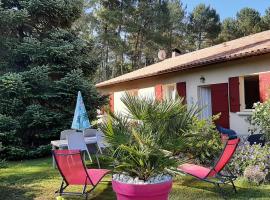 Hotel Photo: L'Orée des Landes