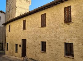 Hotel fotoğraf: Casa vacanze Torre dell'orologio