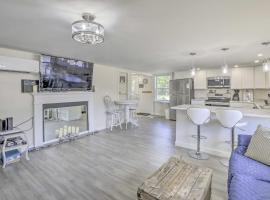 Хотел снимка: Charming Bridgeton Condo about 2 Mi to Long Lake!