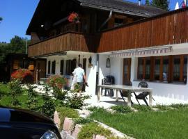 A picture of the hotel: Chalet Erika