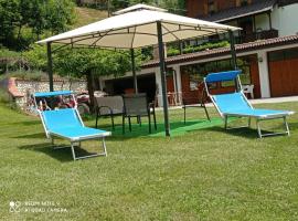 Foto di Hotel: Chalet del Laghetto