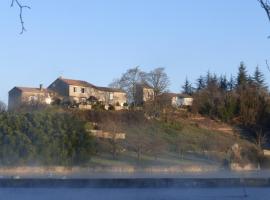 Hotelfotos: Grande maison escapade au bord de la riviere