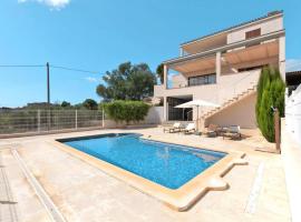 מלון צילום: Holiday Home Maria de la Salut - BAL01861-F