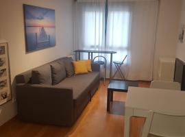 A picture of the hotel: Apartamento Miñoca con Garaje