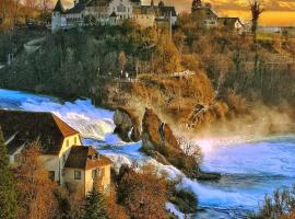 ホテル写真: Fewo Near Rheinfall