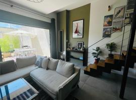 A picture of the hotel: Bac Ninh Furnished townhouse